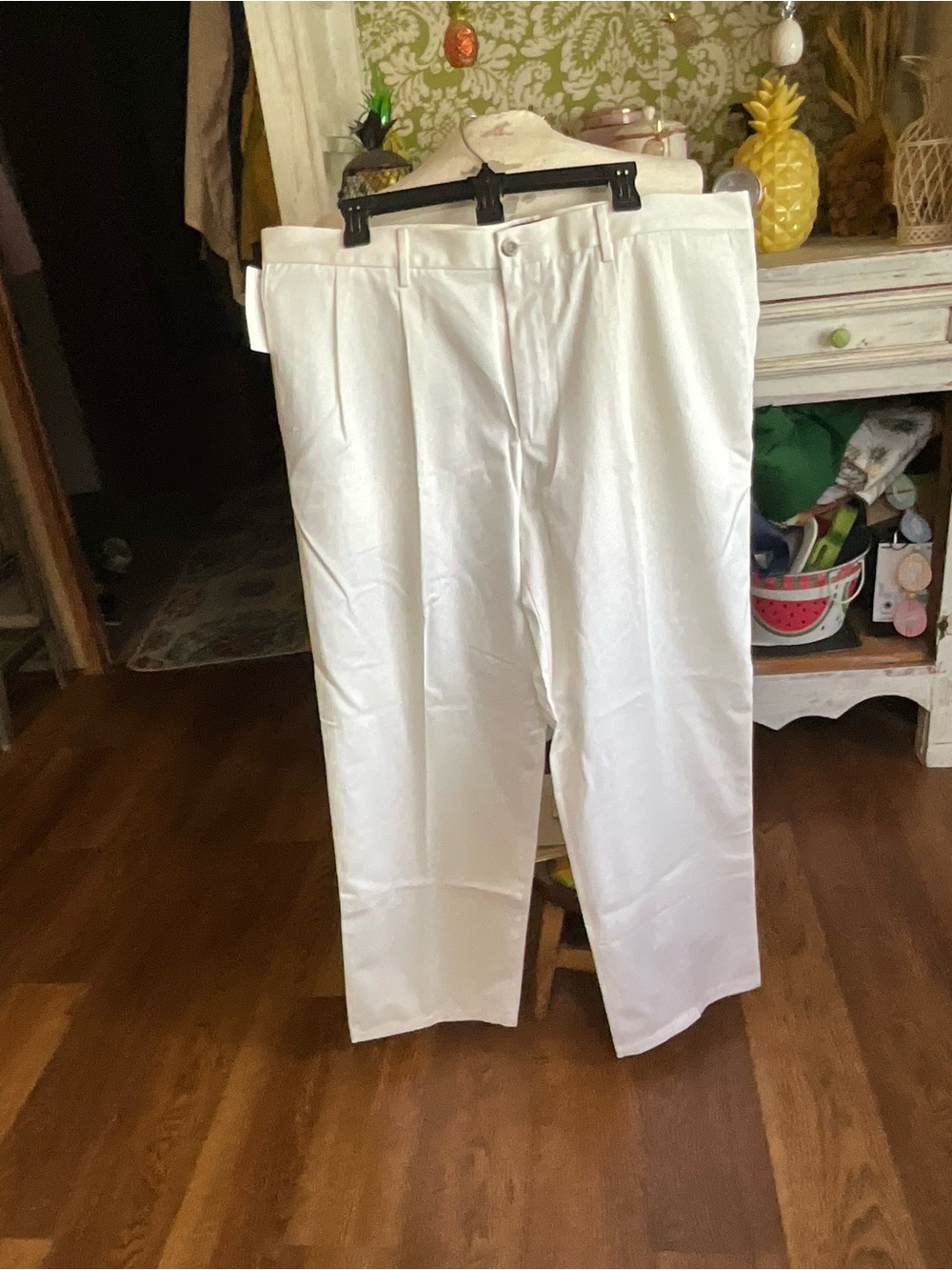 NWT men’s 40x32 dockers pants
